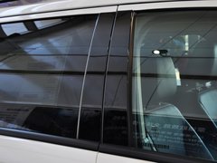 2012款 2.0T 自动 精锐天窗型 5座