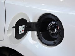 2012款 2.0T 自动 精锐天窗型 5座