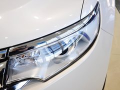 2012款 2.0T 自动 精锐天窗型 5座