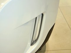 2012款 2.0T 自动 精锐天窗型 5座