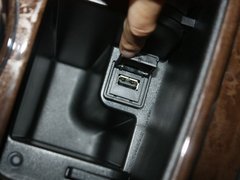 2013款 5.6L 自动 QX56 7座