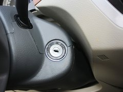 2012款 1.5 手动 豪华型
