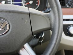 2012款 1.5 手动 豪华型
