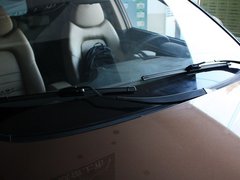 2012款 2.0L 手动 行政版 5座
