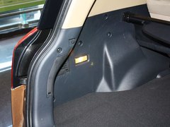 2012款 2.0L 手动 行政版 5座
