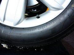 2012款 2.0L 手动 行政版 5座