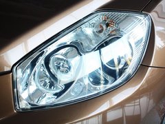 2012款 2.0L 手动 行政版 5座