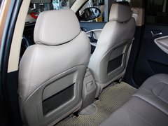 2012款 2.0L 手动 行政版 5座