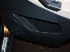 2012款 2.0L 手动 行政版 5座
