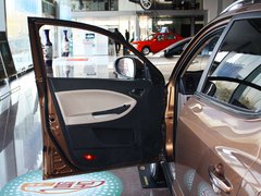 2012款 2.0L 手动 行政版 5座