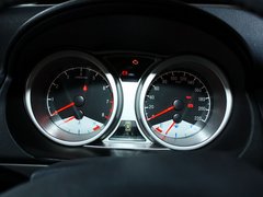 2012款 2.0L 手动 行政版 5座