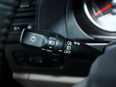 2012款 2.0L 手动 行政版 5座