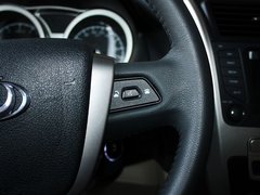 2012款 2.0L 手动 行政版 5座