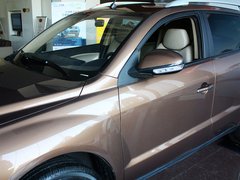 2012款 2.0L 手动 行政版 5座
