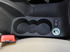 2013款 1.6L 自动 逸俊版
