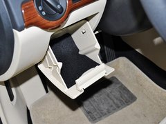 2013款 1.6L 自动 逸俊版