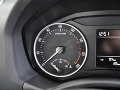 2013款 1.6L 自动 逸俊版