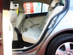 2013款 1.6L 自动 逸杰版