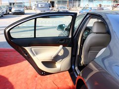 2013款 1.6L 自动 逸杰版