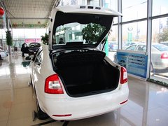 2013款 1.6L 手动 逸致版