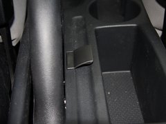 2013款 1.6L 手动 逸致版