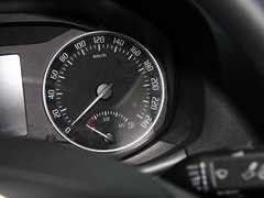 2013款 1.6L 手动 逸致版