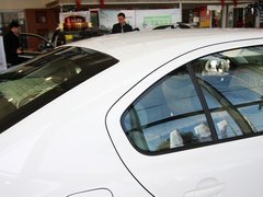 2013款 1.6L 手动 逸致版
