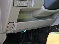 2012款 1.4L 手动 标准型VVT