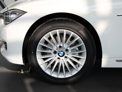 2013款 320Li 2.0T 豪华型