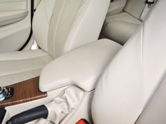 2013款 320Li 2.0T 时尚型