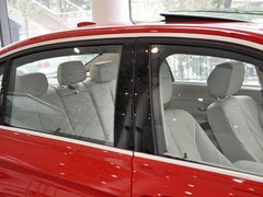 2013款 320Li 2.0T 時(shí)尚型
