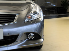 2013款 G25 2.5L 自动 SedanSTC限量版