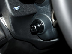 2013款 G25 2.5L 自动 SedanSTC限量版