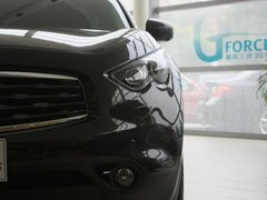2011款 FX50 5.0L 自动 巅峰版 5座