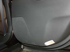 2011款 FX50 5.0L 自动 巅峰版 5座