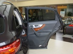 2011款 FX50 5.0L 自动 巅峰版 5座