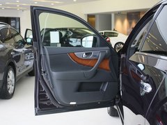 2011款 FX50 5.0L 自动 巅峰版 5座