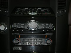 2011款 FX50 5.0L 自动 巅峰版 5座