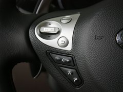 2011款 FX50 5.0L 自动 巅峰版 5座