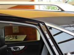 2013款 FX50 5.0L 自动 巅峰版 5座