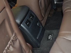2013款 FX50 5.0L 自动 巅峰版 5座