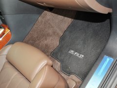 2013款 FX50 5.0L 自动 巅峰版 5座