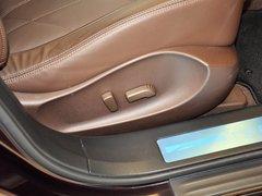 2013款 FX50 5.0L 自动 巅峰版 5座