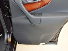 2013款 FX50 5.0L 自动 巅峰版 5座
