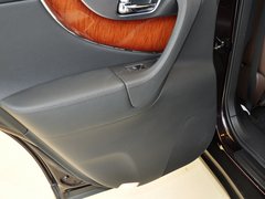 2013款 FX50 5.0L 自动 巅峰版 5座