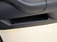 2013款 FX50 5.0L 自动 巅峰版 5座