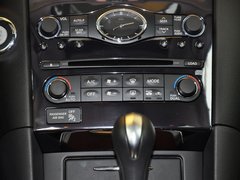 2013款 FX50 5.0L 自动 巅峰版 5座