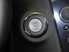 2013款 FX50 5.0L 自动 巅峰版 5座