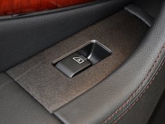 2013款 FX50 5.0L 自动 巅峰版 5座