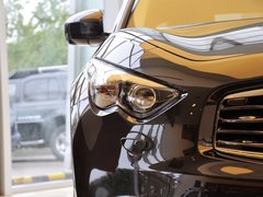 2013款 FX50 5.0L 自动 巅峰版 5座